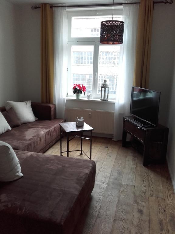 Apartment Am Kanal Leipzig Extérieur photo